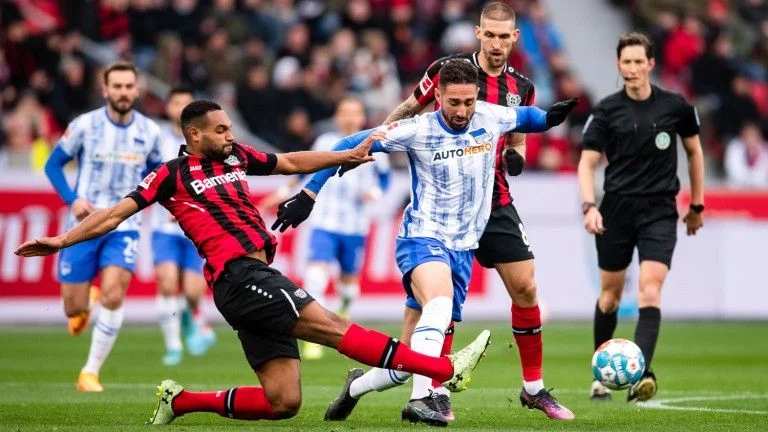 Байер - Лейпциг