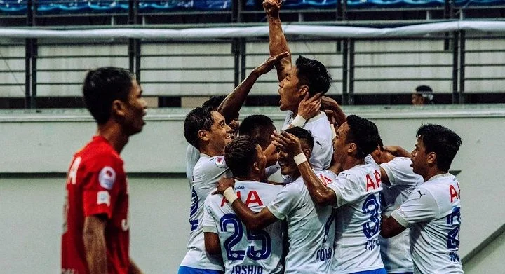 Шаньдун Тайшань - Лайон Сити