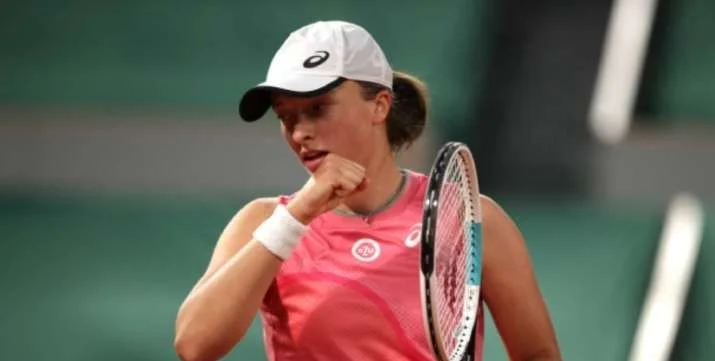 Ига Швентек - Эмма Радукану