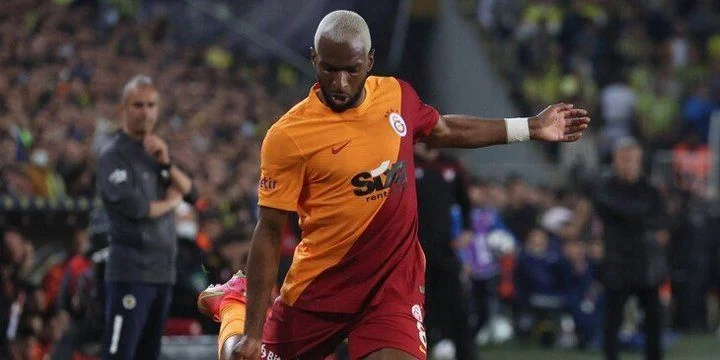 Алтай - Галатасарай