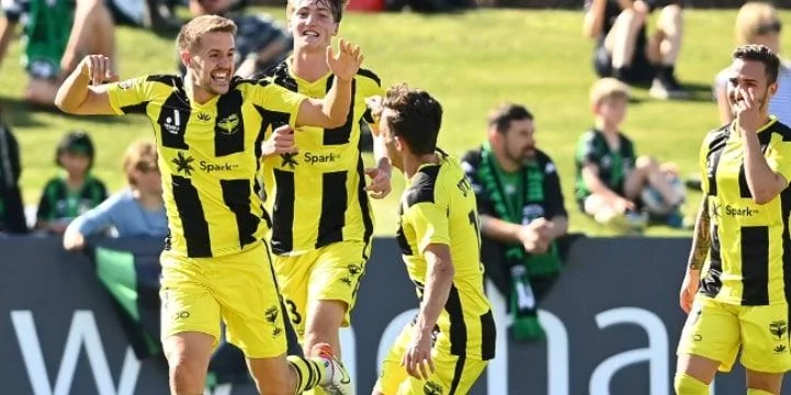 Веллингтон Феникс - Вестерн Сидней Уондерерс Веллингтон Феникс - Вестерн Сидней Уондерерс