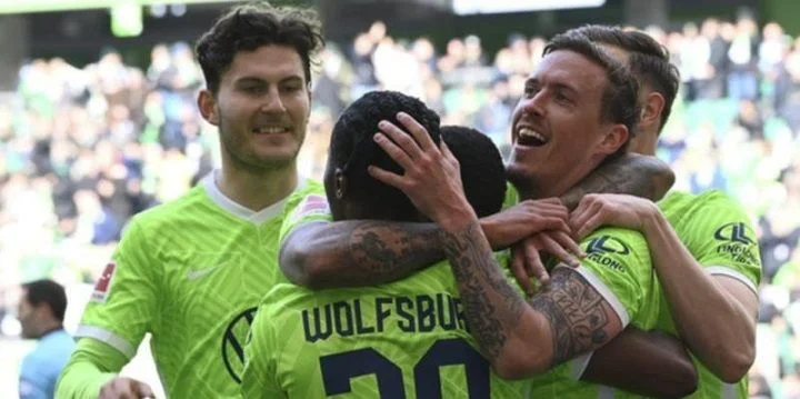 Штутгарт - Вольфсбург Штутгарт - Вольфсбург