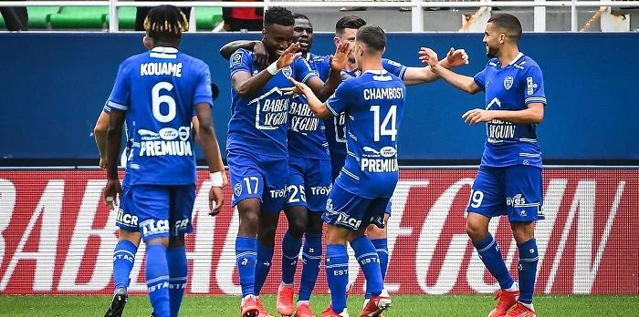 Труа - Лилль Труа - Лилль