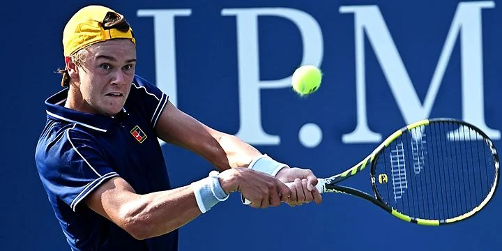 Хольгер Руне - Ботик Ван де Зандшульп Хольгер Руне - Ботик Ван де Зандшульп