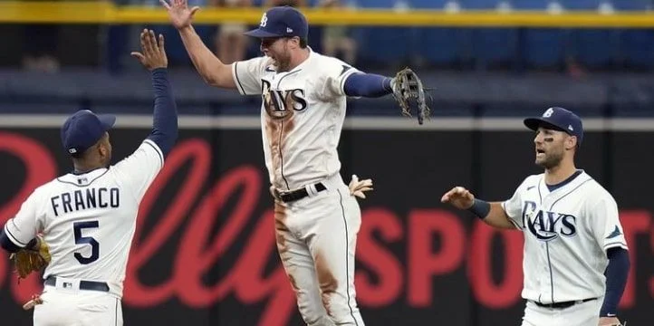 Окленд Атлетикс - Тампа-Бэй Pэйc Окленд Атлетикс - Тампа-Бэй Pэйc