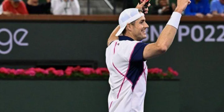 Кэмерон Норри - Джон Изнер Кэмерон Норри - Джон Изнер