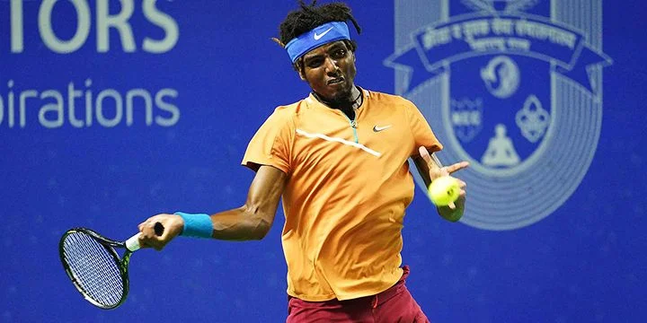 Кристофер Юбэнкс - Элиас Имер Кристофер Юбэнкс - Элиас Имер