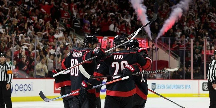 Каролина - Бостон