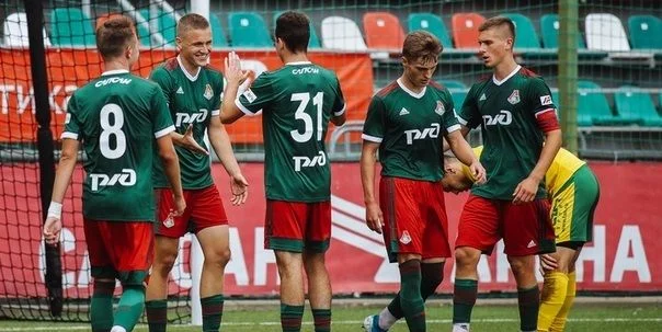 Крылья Советов - Локомотив