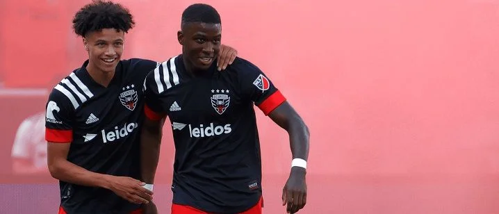 ДС Юнайтед - Торонто