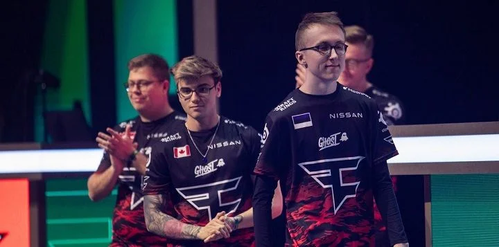 Team Spirit - FaZe Clan Team Spirit - FaZe Clan