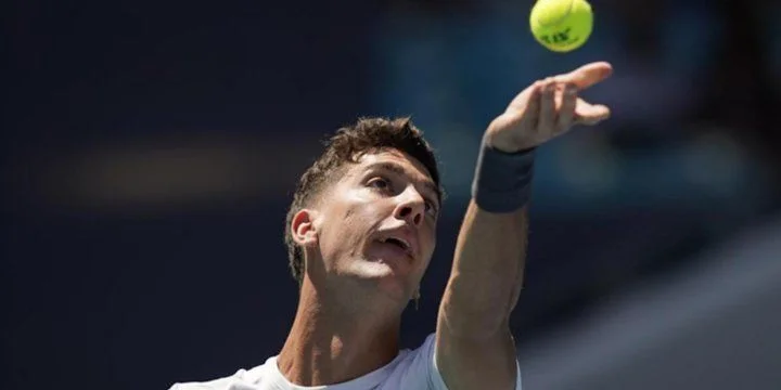 Альберт Рамос-Винолас - Танаси Коккинакис