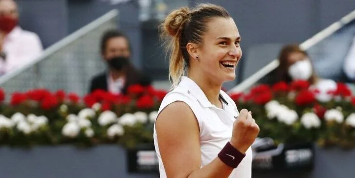 Хлоэ Паке - Арина Соболенко Хлоэ Паке - Арина Соболенко