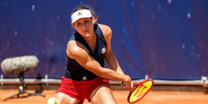 Айла Томлянович - Варвара Грачева