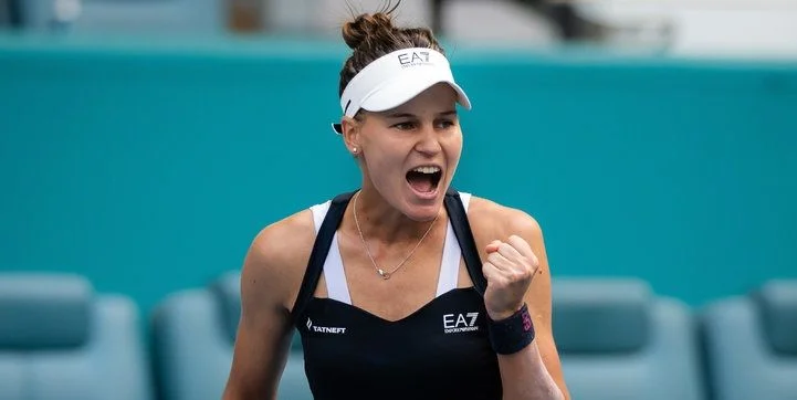 Александра Крунич - Вероника Кудерметова