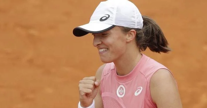 Ига Швентек - Элисон Риске