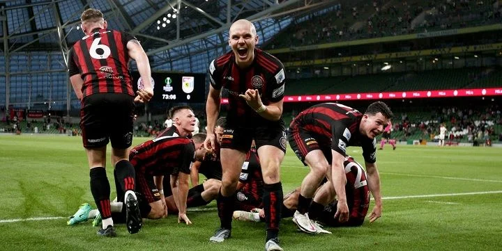 Богемианс - Дроэда Юнайтед