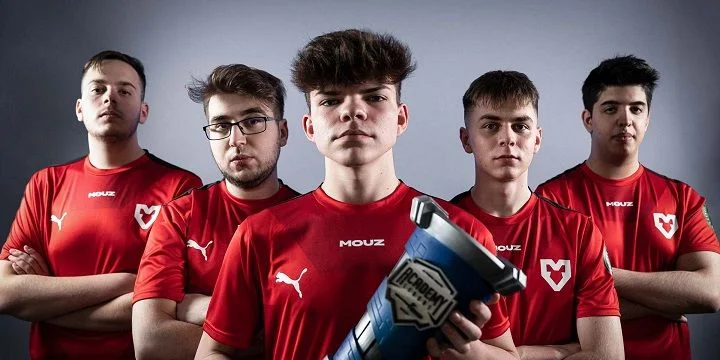 mouz NXT - Fnatic mouz NXT - Fnatic