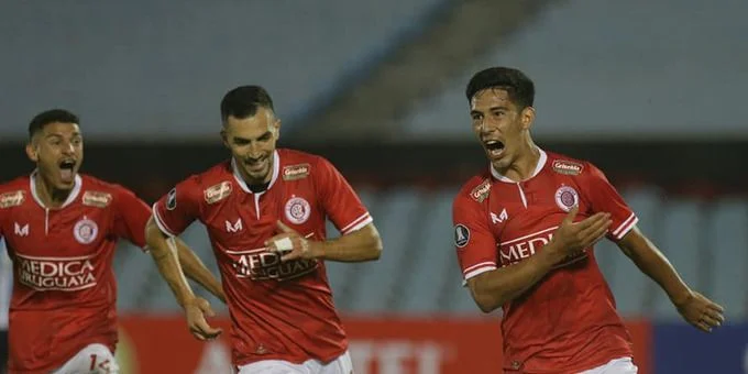 Феникс - Рентистас