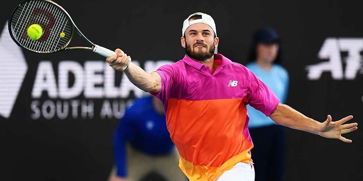 Брендон Накашима - Томми Пол