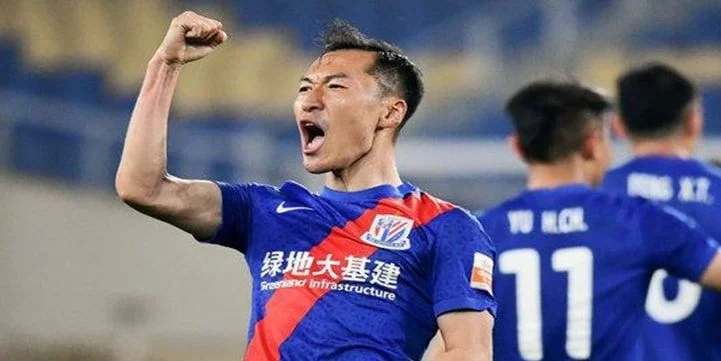 Шанхай Шэньхуа - Шанхай Порт Шанхай Шэньхуа - Шанхай Порт