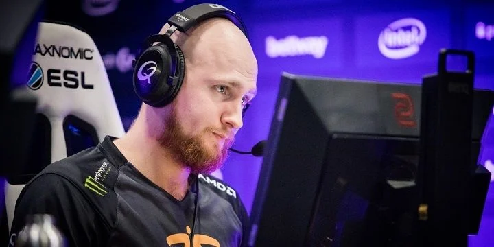 Fnatic - BIG Fnatic - BIG
