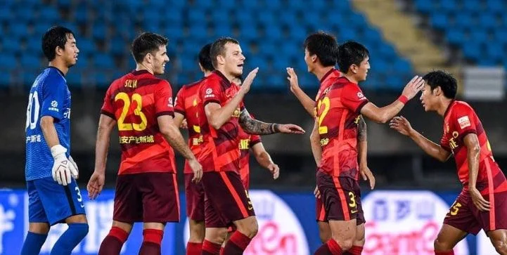 Хэбэй Чайна - Шанхай Порт