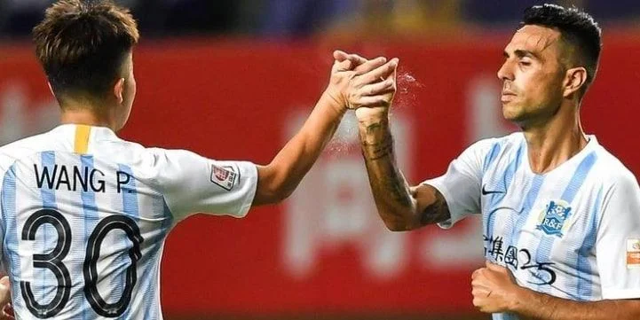 Гуанчжоу Сити - Шаньдун Тайшань