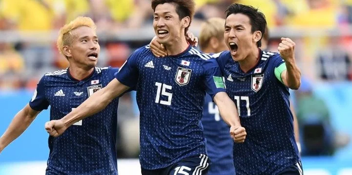 Япония - Тунис