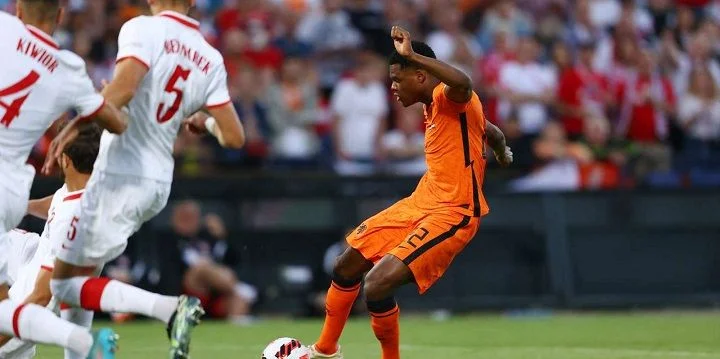 Нидерланды - Уэльс