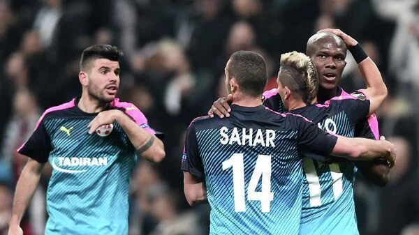 Хабнарфьордюр - Лейкнир Р