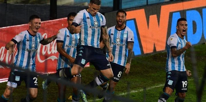 Расинг - Велес Сарсфилд Расинг - Велес Сарсфилд