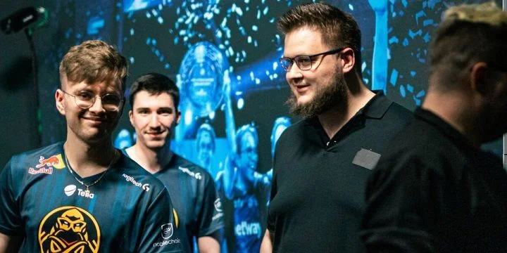 ENCE eSports - Team Vitality ENCE eSports - Team Vitality