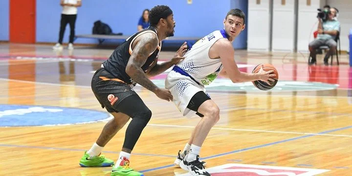 Промитеас - Лариса Промитеас - Лариса