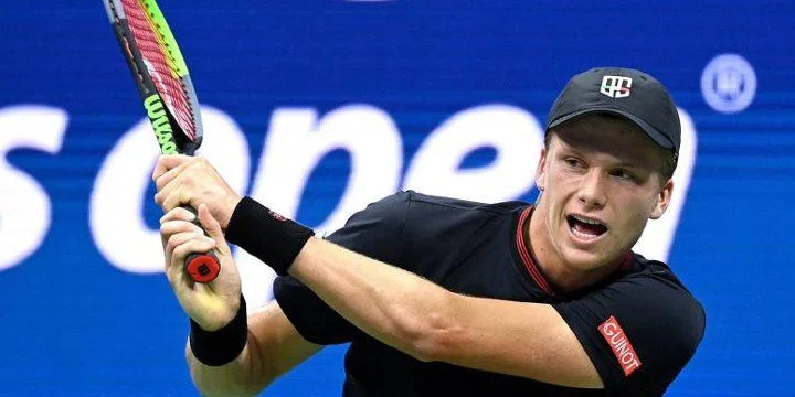 Дженсон Бруксби - Джек Дрейпер Дженсон Бруксби - Джек Дрейпер