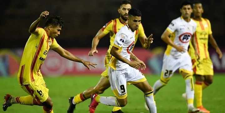 Арагуа - ФК Метрополитанос