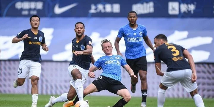 Гуанчжоу Сити - Чанчунь Ятай