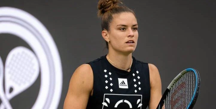 Мария Саккари - Зои Хайвс