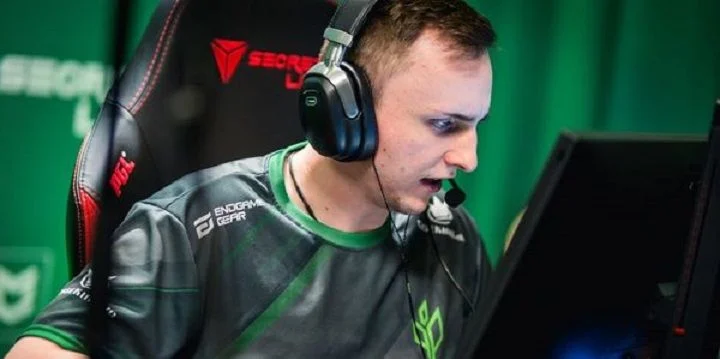 Sprout - Movistar Riders Sprout - Movistar Riders