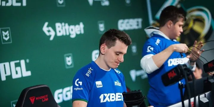 MIBR - Movistar Riders MIBR - Movistar Riders