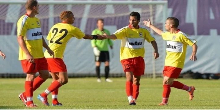 Дюделанж - Тирана