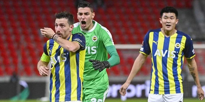 Фенербахче - Халл Сити