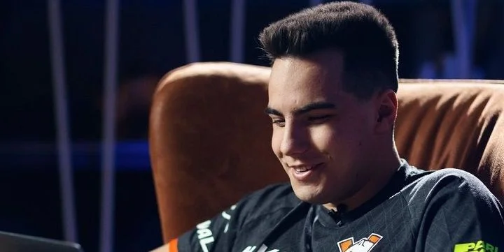 Virtus.Pro - Gaimin Gladiators Virtus.Pro - Gaimin Gladiators