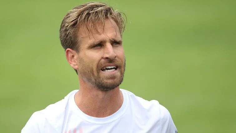 Петер Гойовчик - Уго Умбер