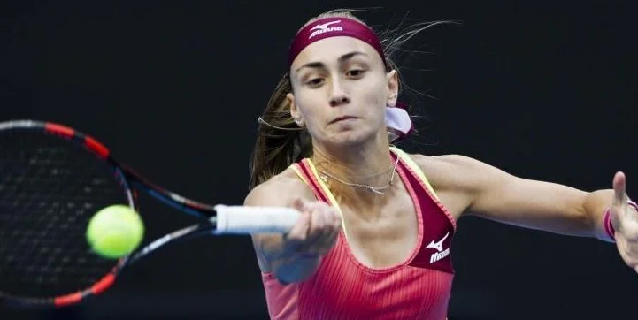 Лаура Зигемунд - Александра Крунич