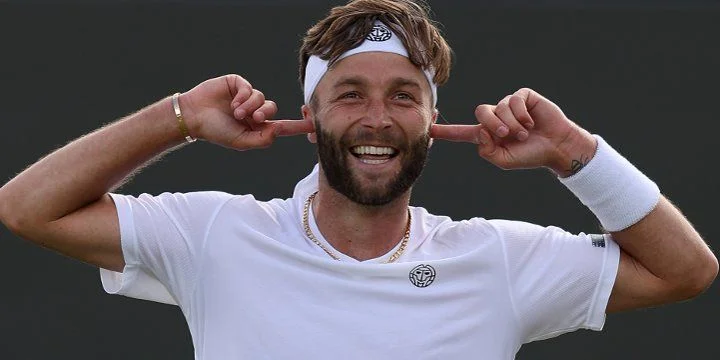 Лиам Броуди - Джеймс Дакворт Лиам Броуди - Джеймс Дакворт