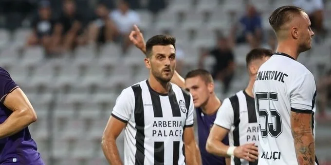 Искра - Лачи