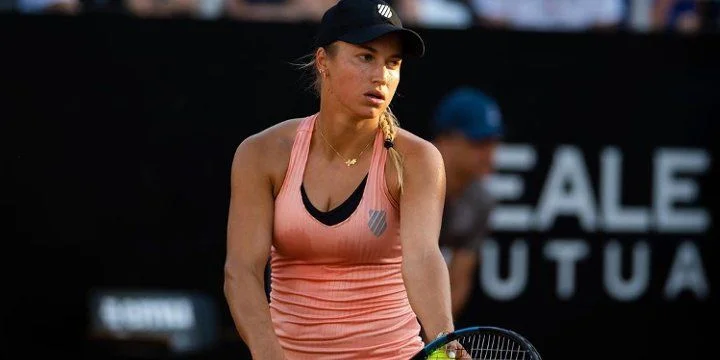 Юлия Путинцева - Леся Цуренко