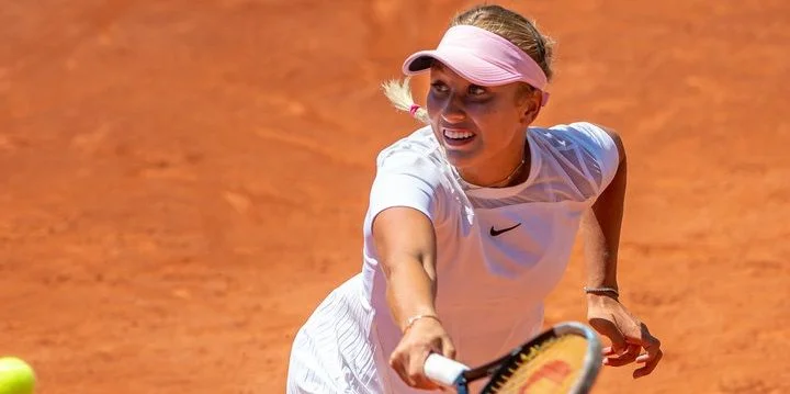 Анастасия Потапова - Варвара Грачева