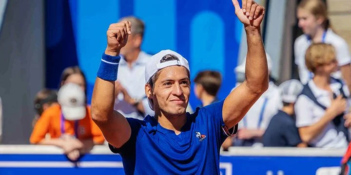 Себастьян Баес - Филип Крайинович